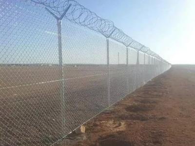 تركيب شبوك للمزارع والحيوانات وشبوك وسياج أمنية  الدمام  حداد شبوك الدمام 